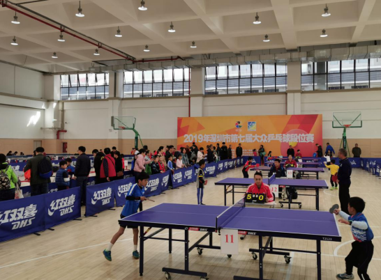 的表现不仅 的表现不仅